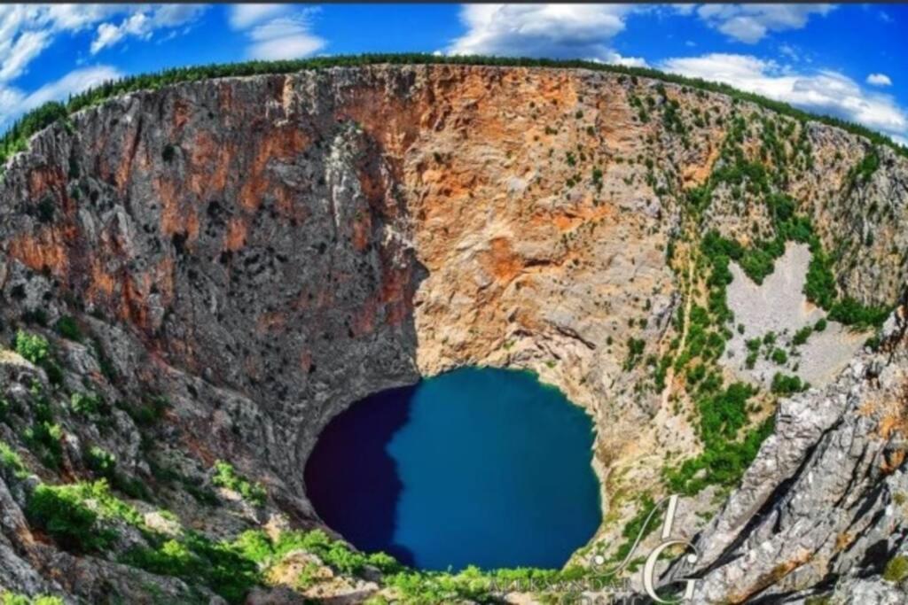 Hill, Cista Velika, Imotski *