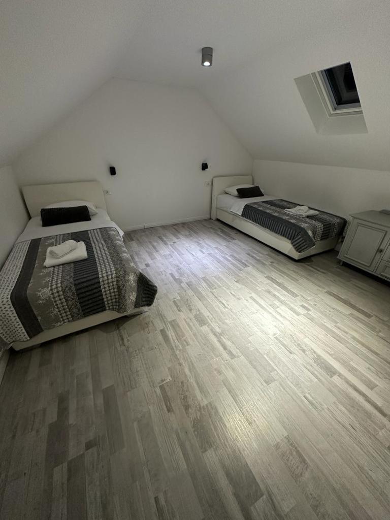 Hill, Cista Velika, Imotski Villa Omis